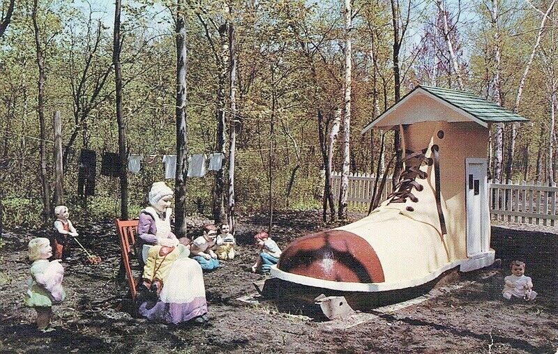 Pinconning MI Postcard Old Lady Who Lived in a Shoe Deer Acres Unused