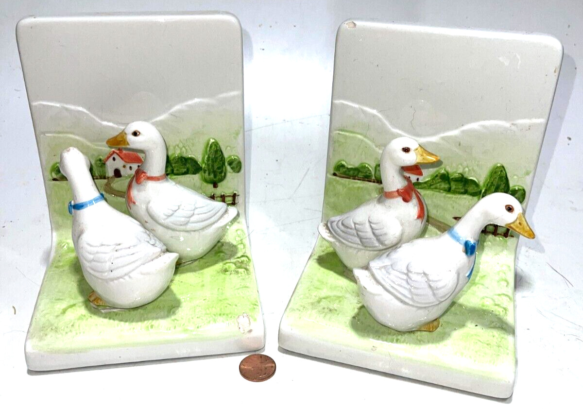 Vintage '83 OTAGIRI Geese Farmhouse  Bookends Ceramic Made In Japan Colorful