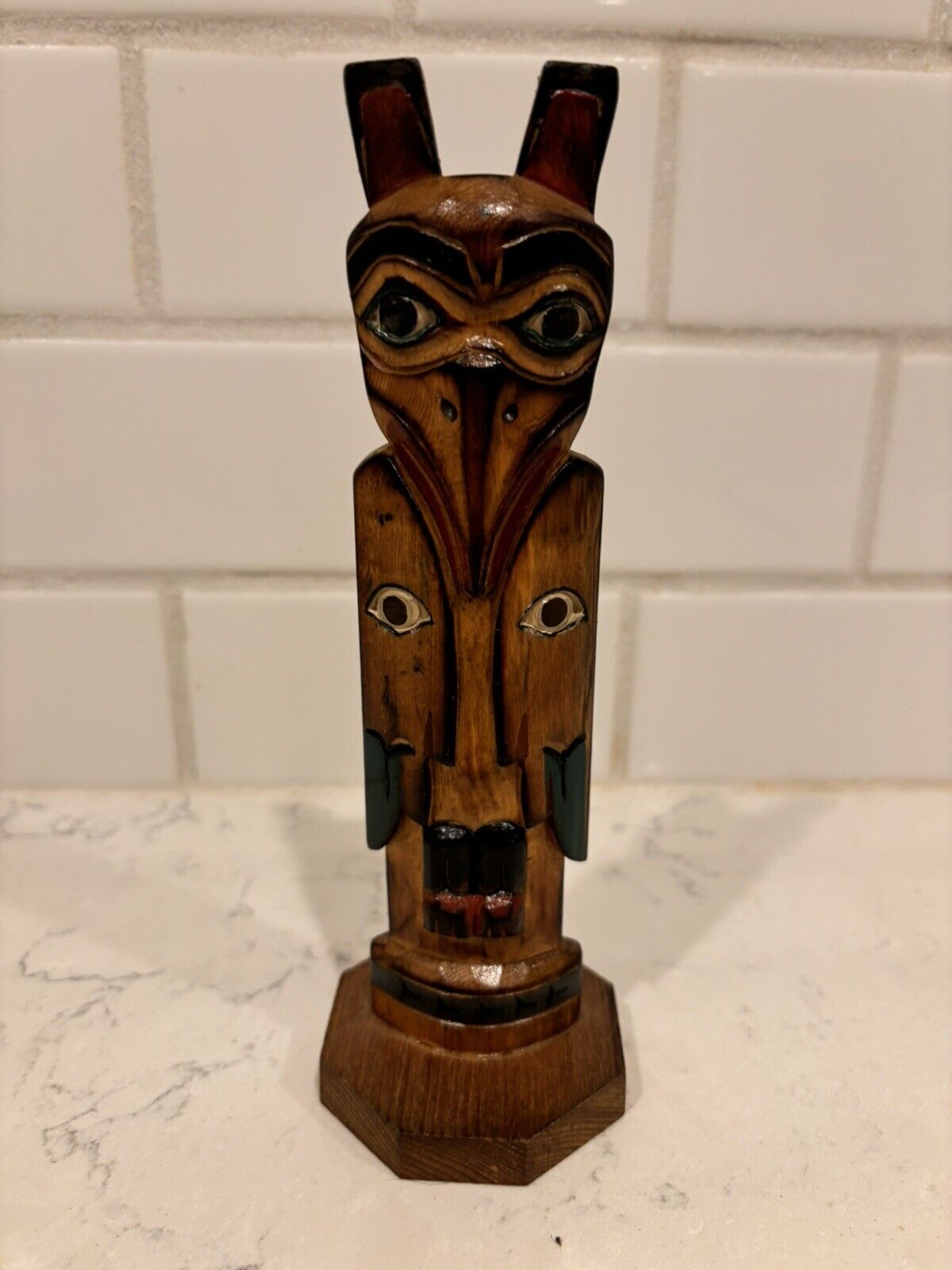 Alaska Black Diamond Totem Pole Hand Crafted 8.5\