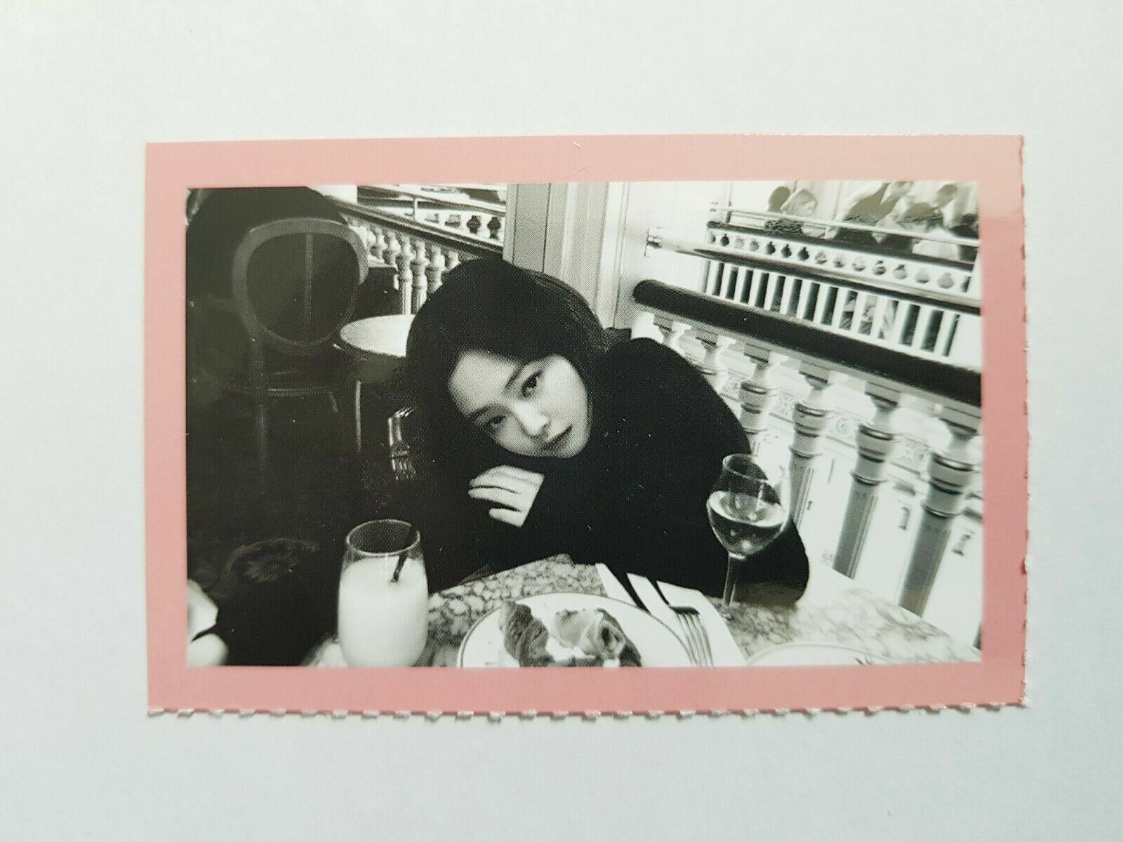 K-POP BLACKPINK\'S 2019 WELCOMING COLLECTION Official Limited JENNIE Postcard