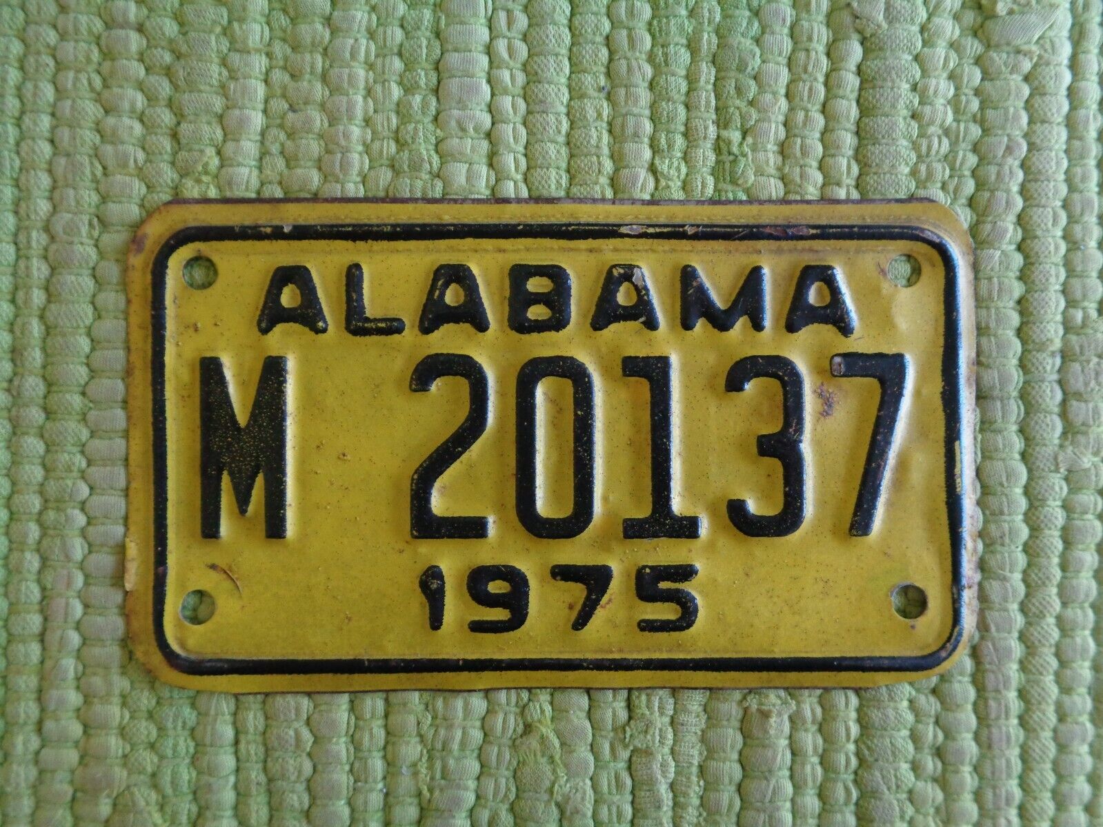 1975 Alabama MOTORCYCLE License Plate 75 AL Tag M20137