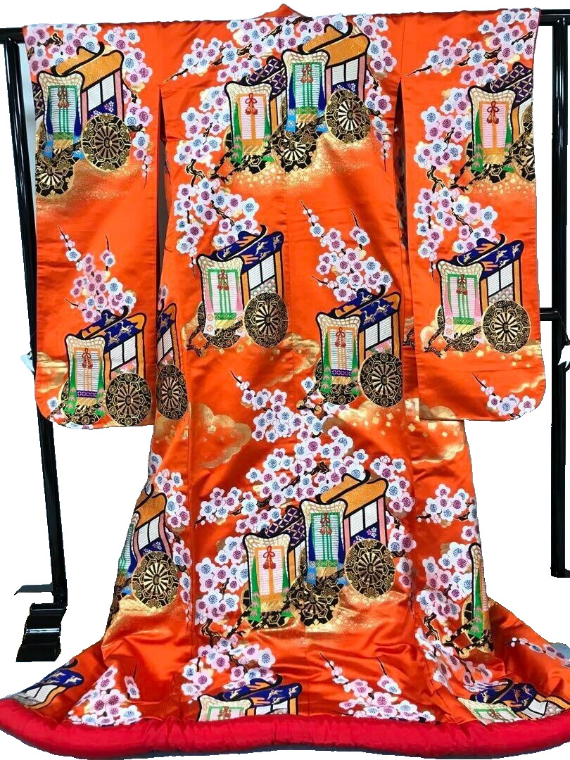 Japanese Silk Karaori Kimono Uchikake Vintage Gorgeous  embroidered (u28)