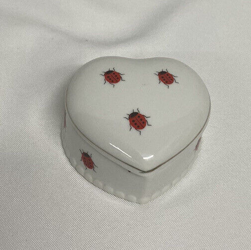 Vintage Kreiss Corp. Japan Heart Shaped Ladybug Porcelain Jewelry/Trinket Box