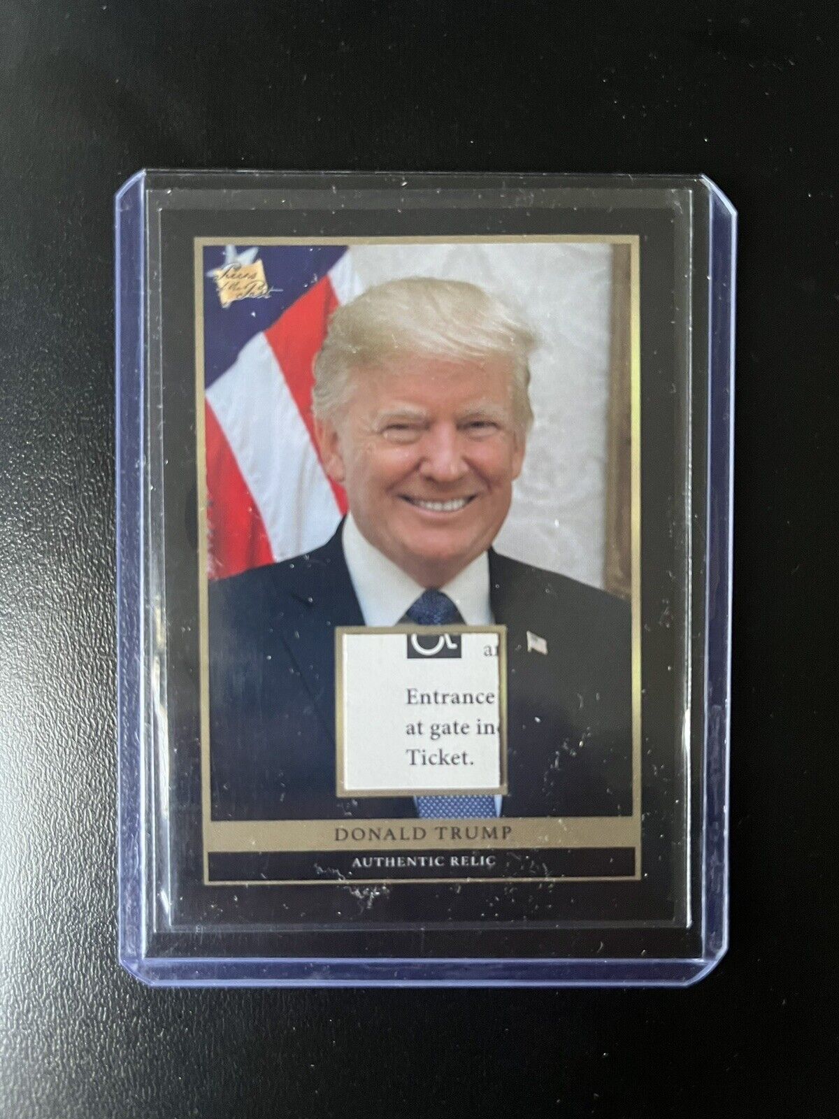 DONALD TRUMP | 2024 Super Products Presidential Relic Card