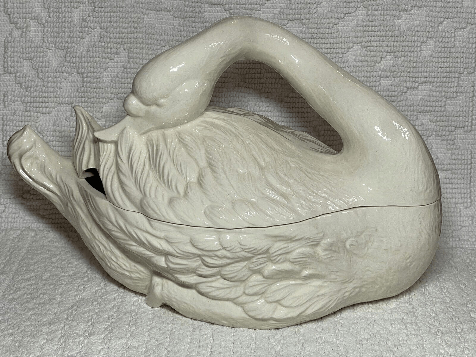 Vintage Glazed Ceramic Swan Goose Soup Tureen All White Excellent Condition 1986