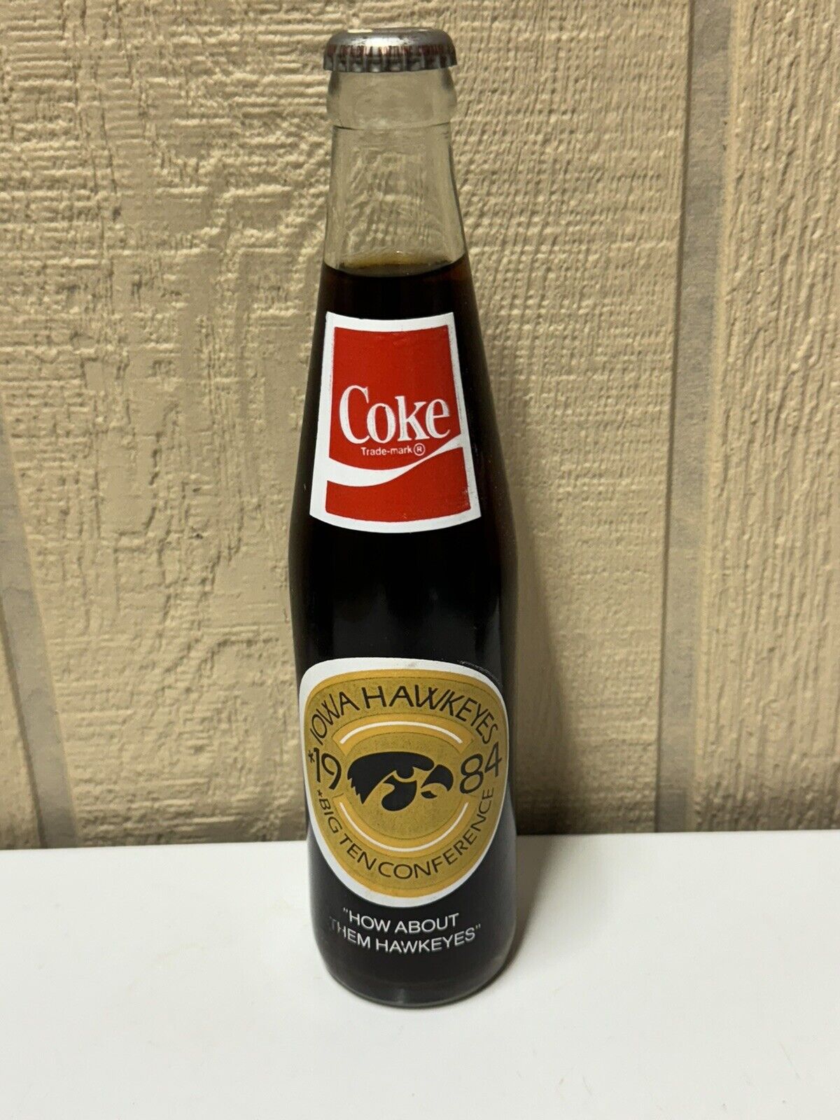 Coca Cola Bottle Iowa Reverse 1984 Error Very RARE 10oz Tall