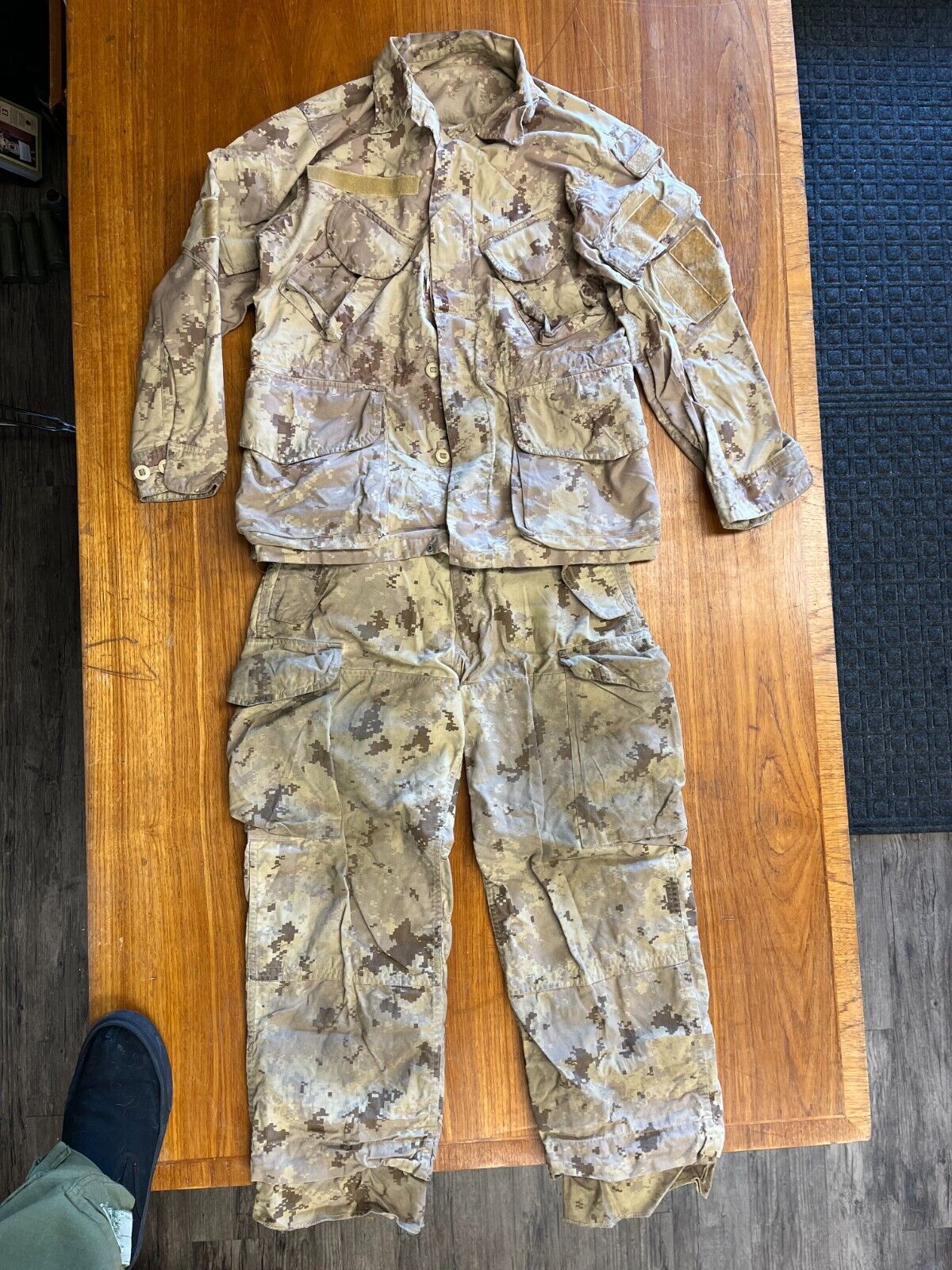 Canadian Armed Forces CADPAT Arid Afghanistan Issued COMBAT USED Shirt & Pants