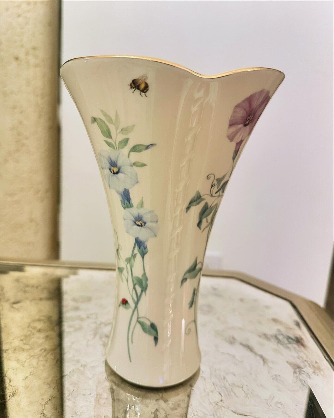 Retired Lenox Morningside Side Cottage Flared Vase Gold Trim 8.5”