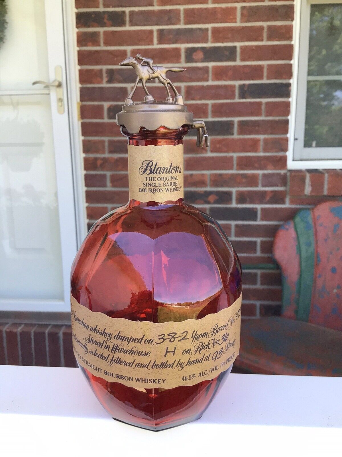 Blanton Distilling Bottle Kentucky Straight Bourbon Whiskey Amber Empty Horse 