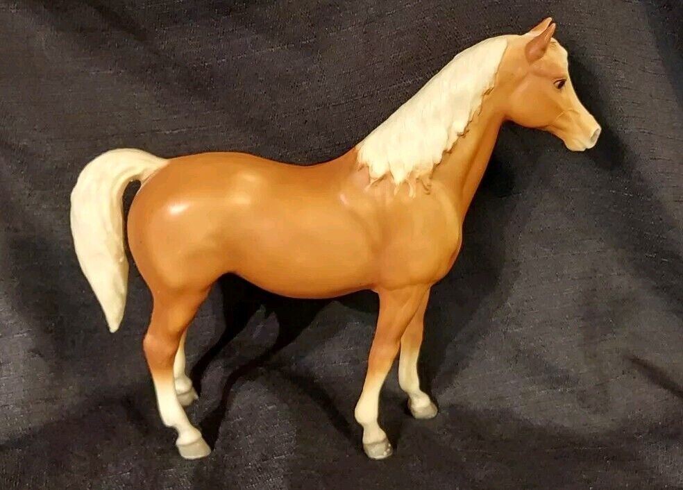 Vintage Breyer Horse Family #5 Arabian Mare Hope GOLDEN palomino nice