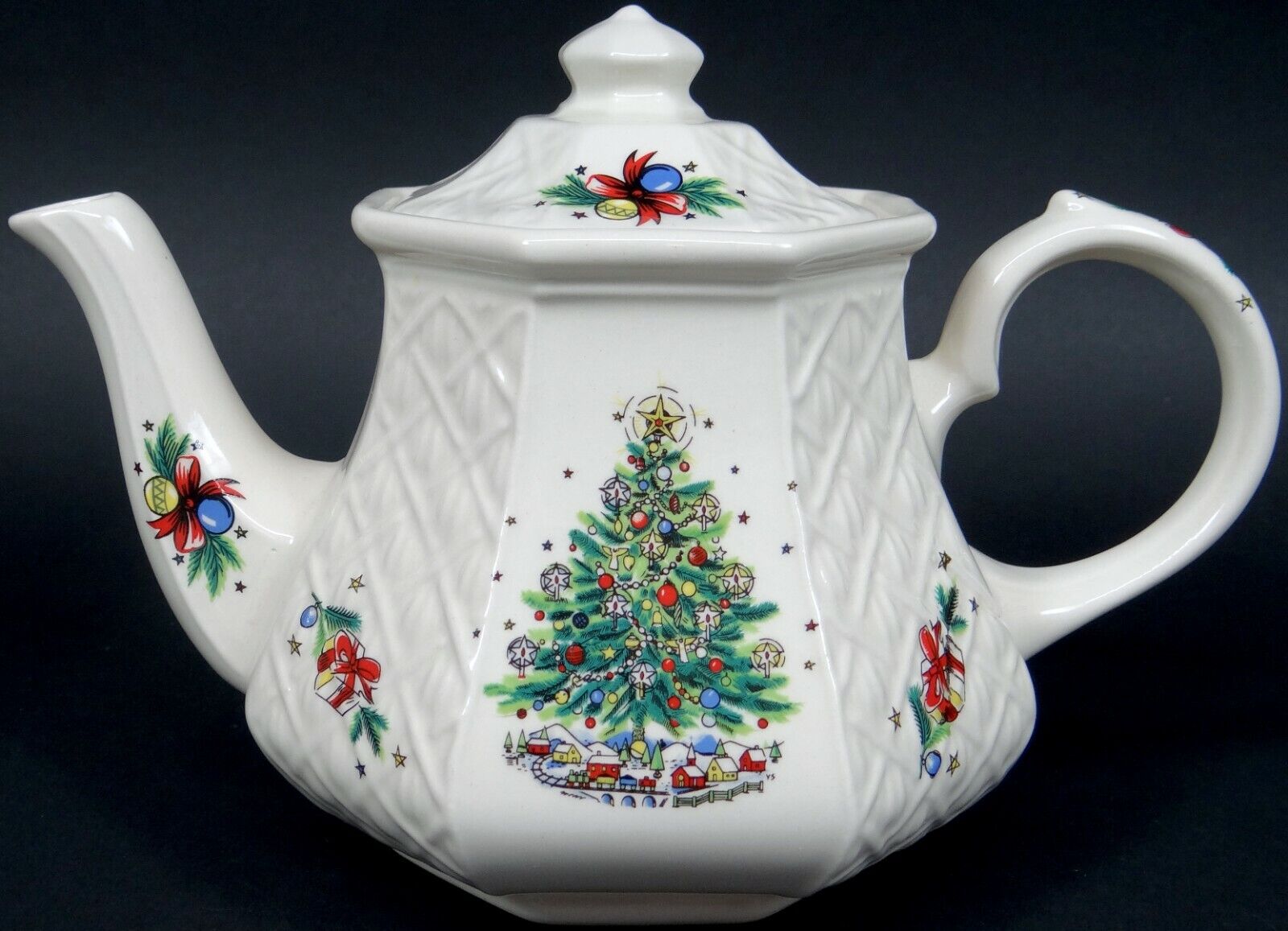 Xmas Tree Teapot Coffee Pot James Sadler Salem Xmas Eve Wellington Pottery w Box