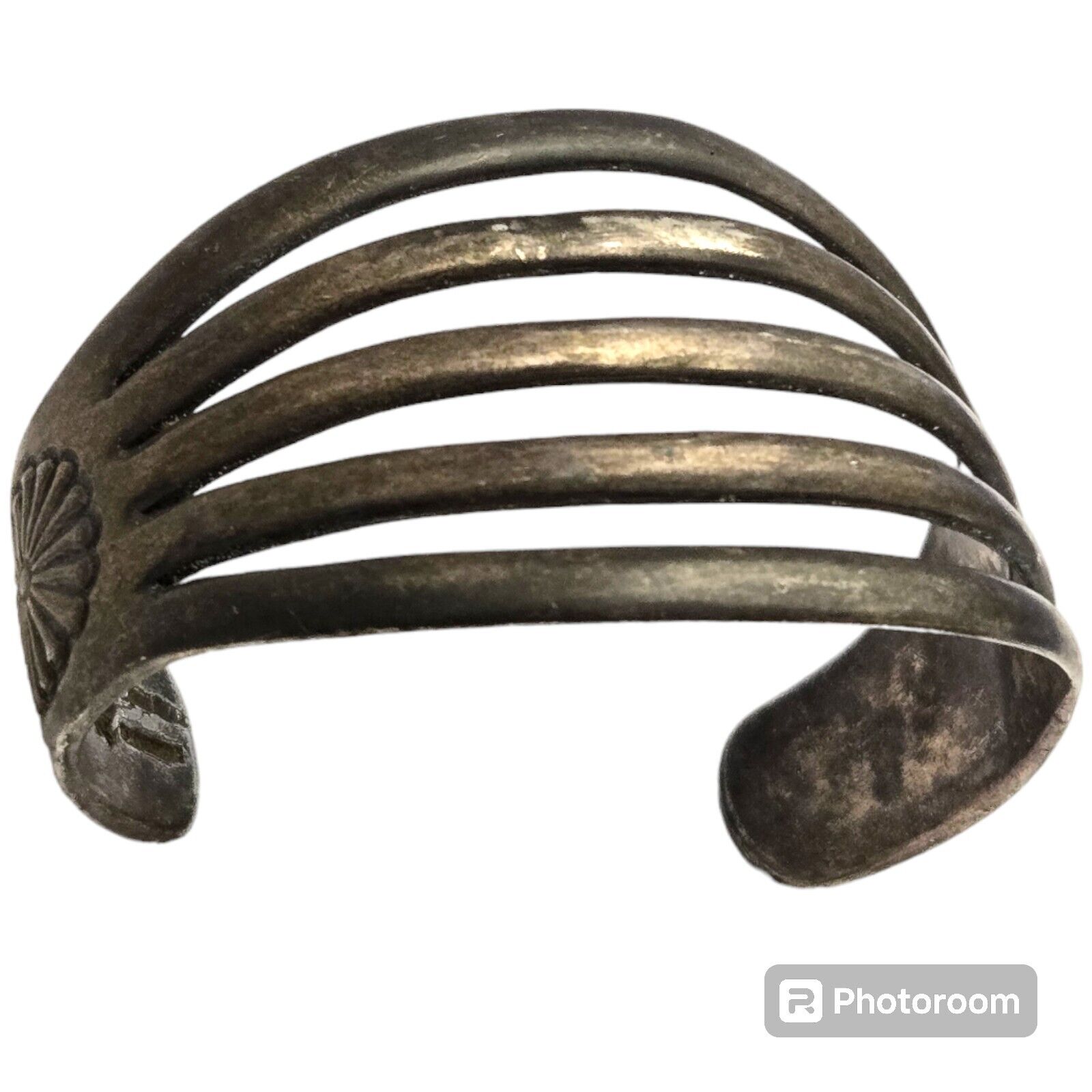 Extremely Important Allen Kee Navajo  Sterling Silver wide split shank bracelet 