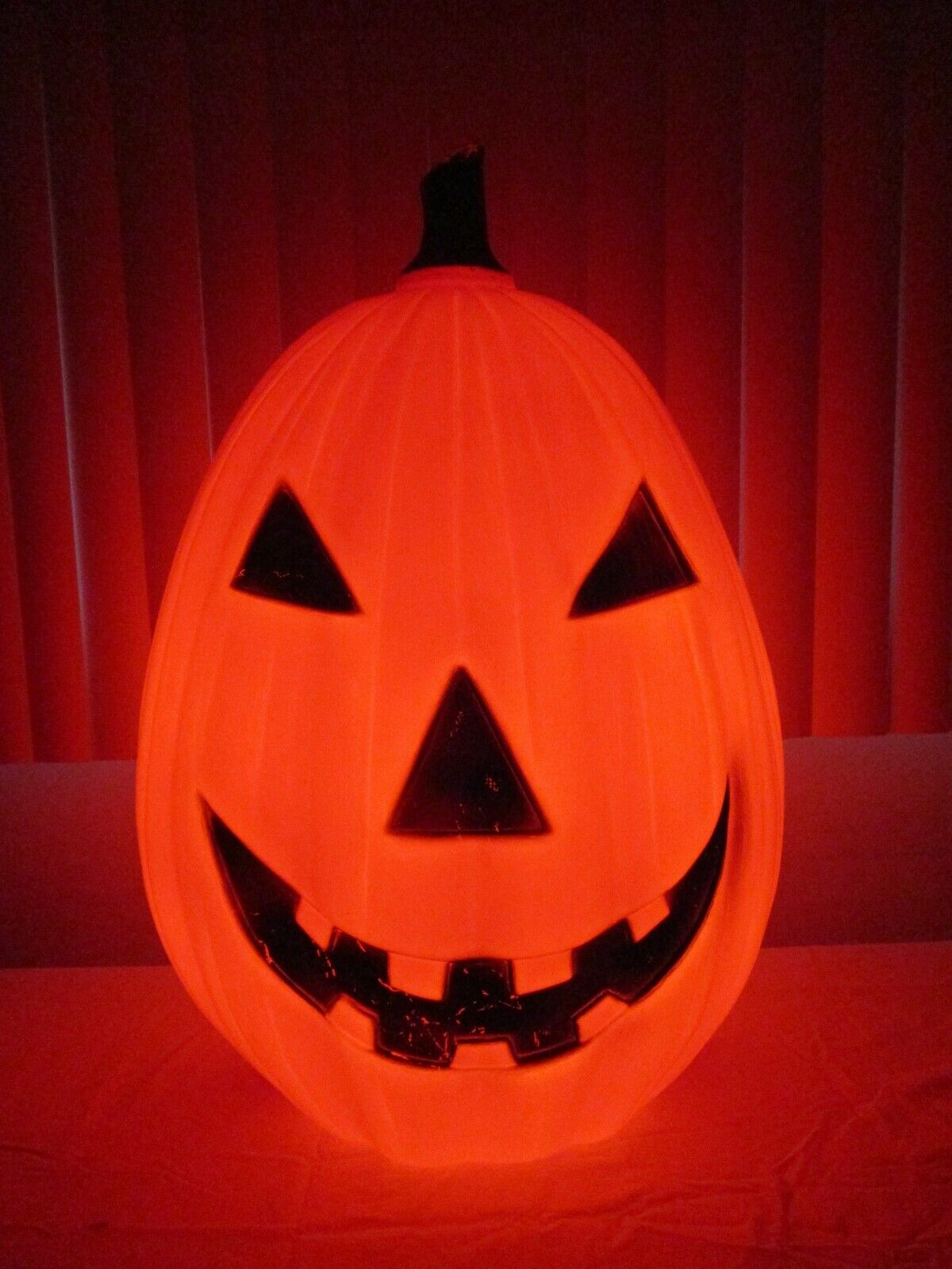 Vintage ENORMOUS Jack-O-Lantern Pumpkin Lighted Halloween Blow Mold Decor 28\