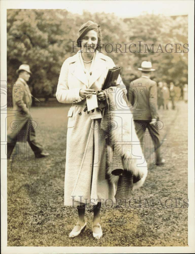 1934 Press Photo Princess Alexis Obolensky Attending Horse Races At Belmont Park