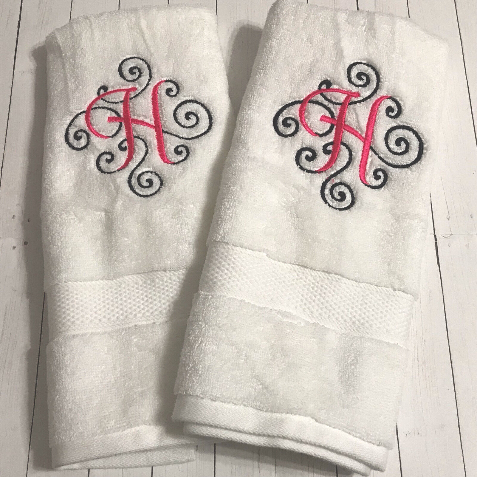 Personalized hand towel set
