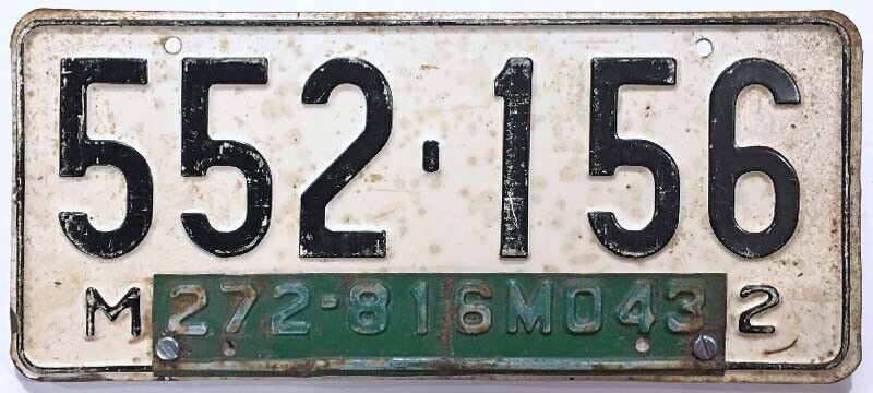 Missouri 1942 1943 WW2 License Plate 552-156