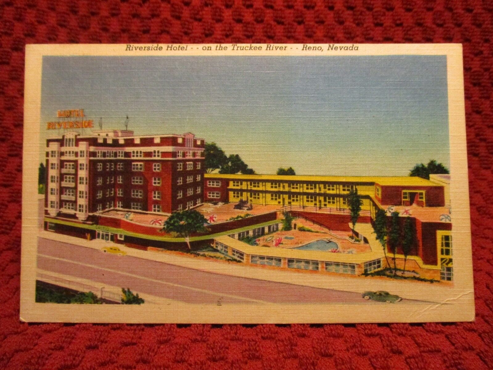 1940\'S. RIVERSIDE HOTEL. RENO, NEVADA. POSTCARD I2