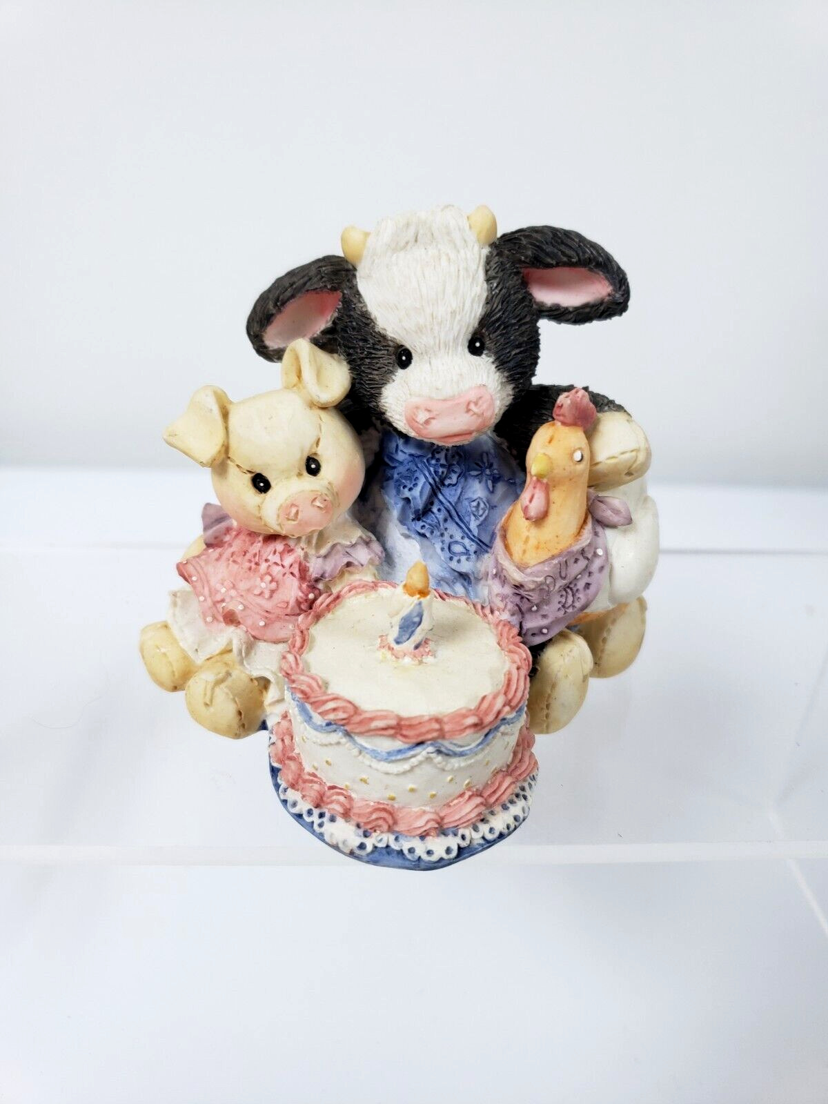 Enesco MARY\'s MOO MOOs Cow Figurine Butter cream Wishes 627747 1993 Cake Pig Hen