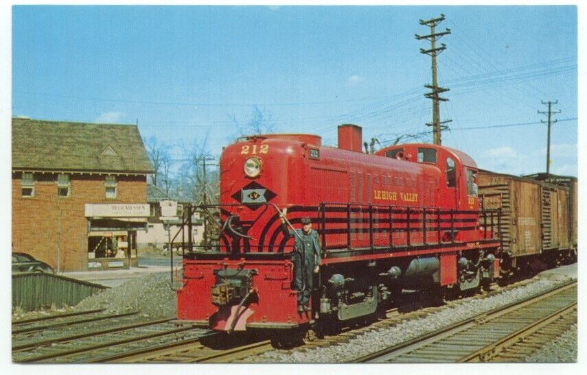 Lehigh Valley Railroad Alco Rs-2 Train Engine Locomotive Switcher 212 Postcard