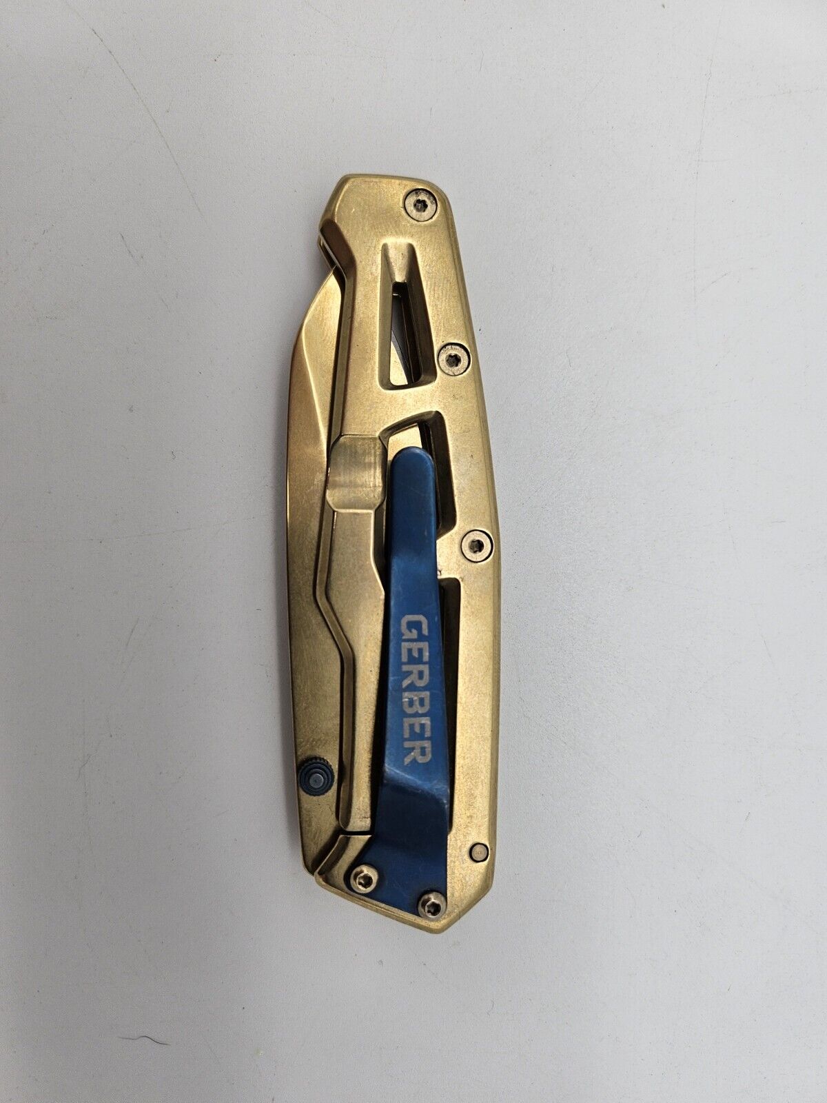 GERBER CHAMPAGNE GOLD FOLDING HUNTING POCKET KNIFE W/ POCKET CLIP LOCKBACK