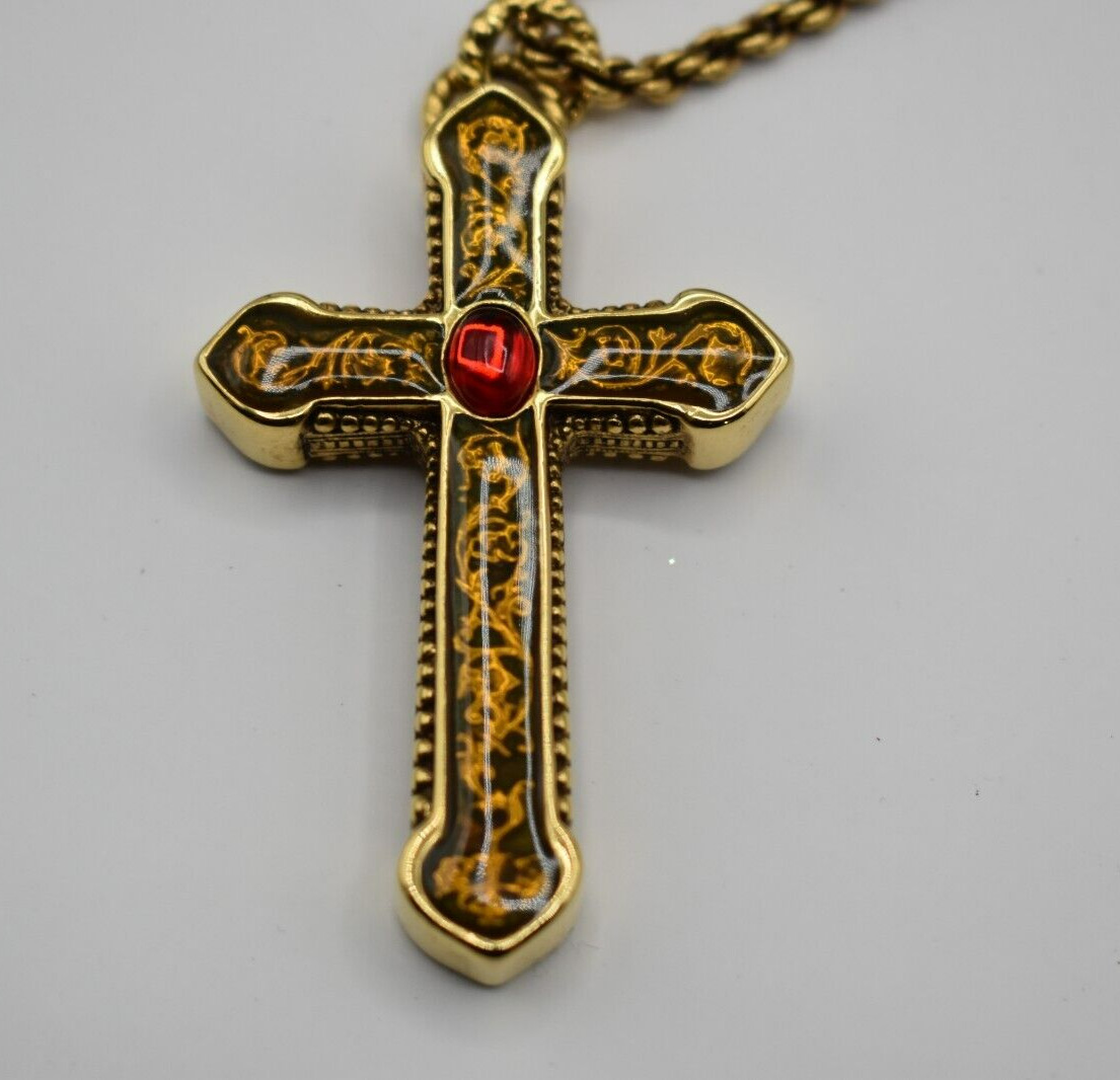 Vintage The Vatican Library Collection Gold-Toned Cross Pendant Necklace Jewelry