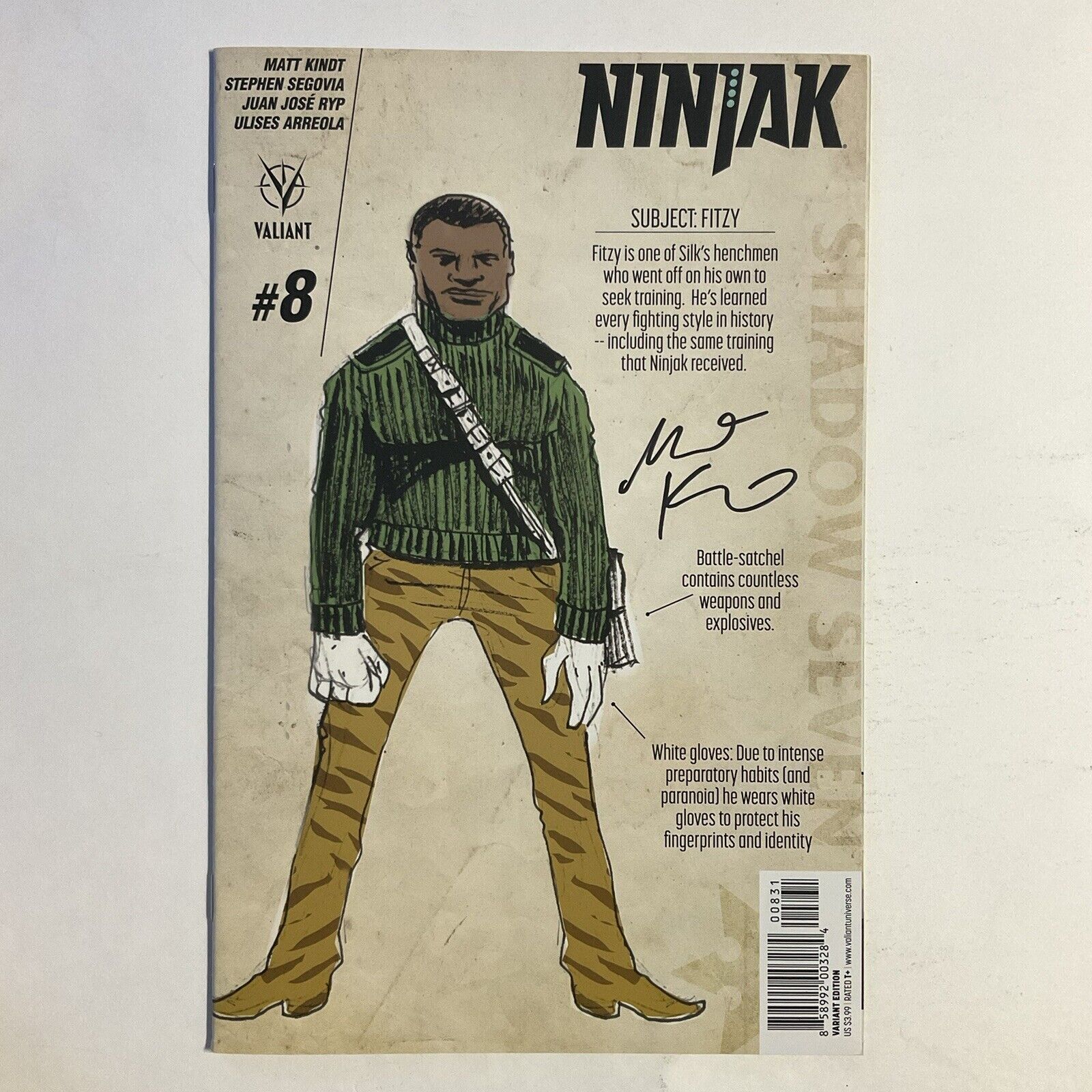 Ninjak 8 2015 Signed by Matt Kindt Valiant NM near mint 