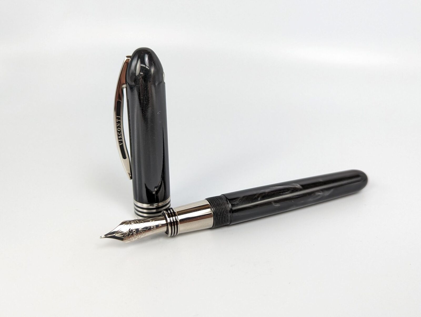 Visconti Saturno Black Pearl Limited Edition Medium Fountain Pen #3/118 - Rare
