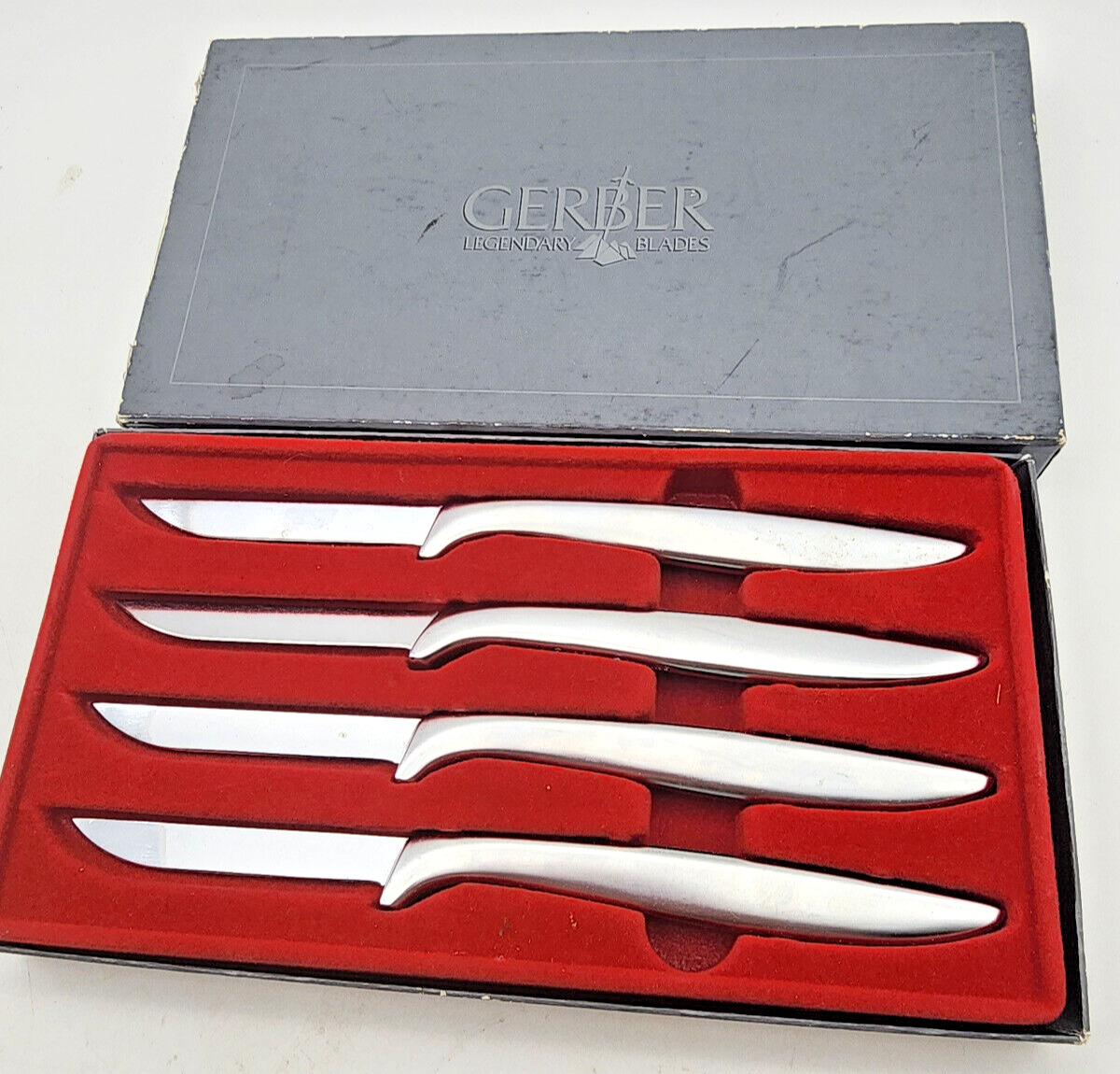 GERBER LEGENDARY Blades Steel Steak Knives Set Of 4 Original Box