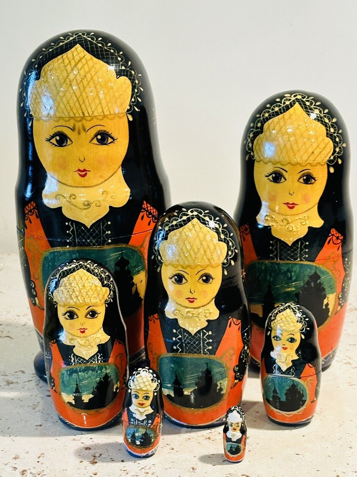 Vintage Rare Hand Painted Russian Matryoshka 8.5“ Set Of 7 Nesting Dolls Signed