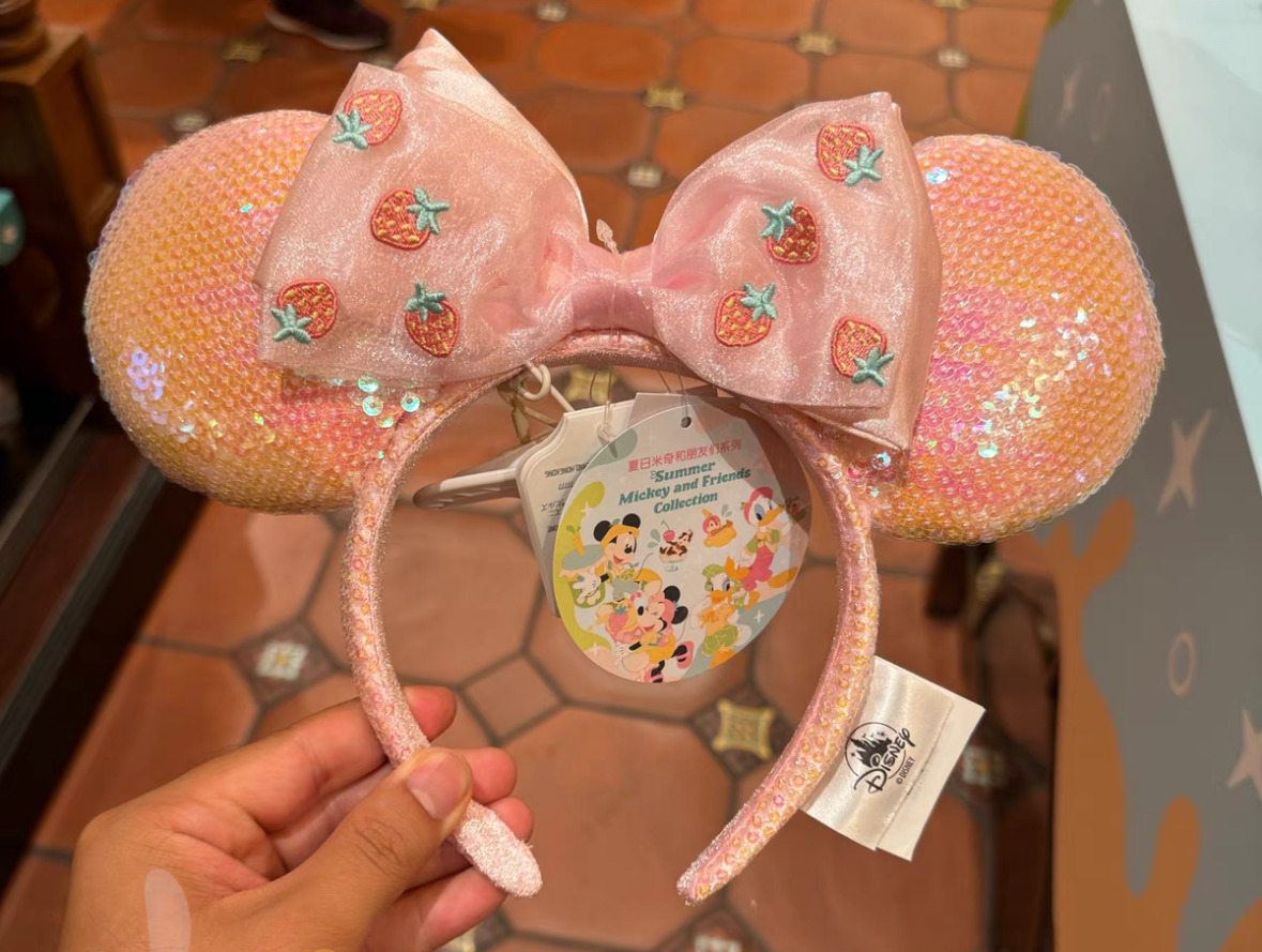 Authentic Disney shanghai 2024 Summer Mickey Minnie mouse strawberry headband