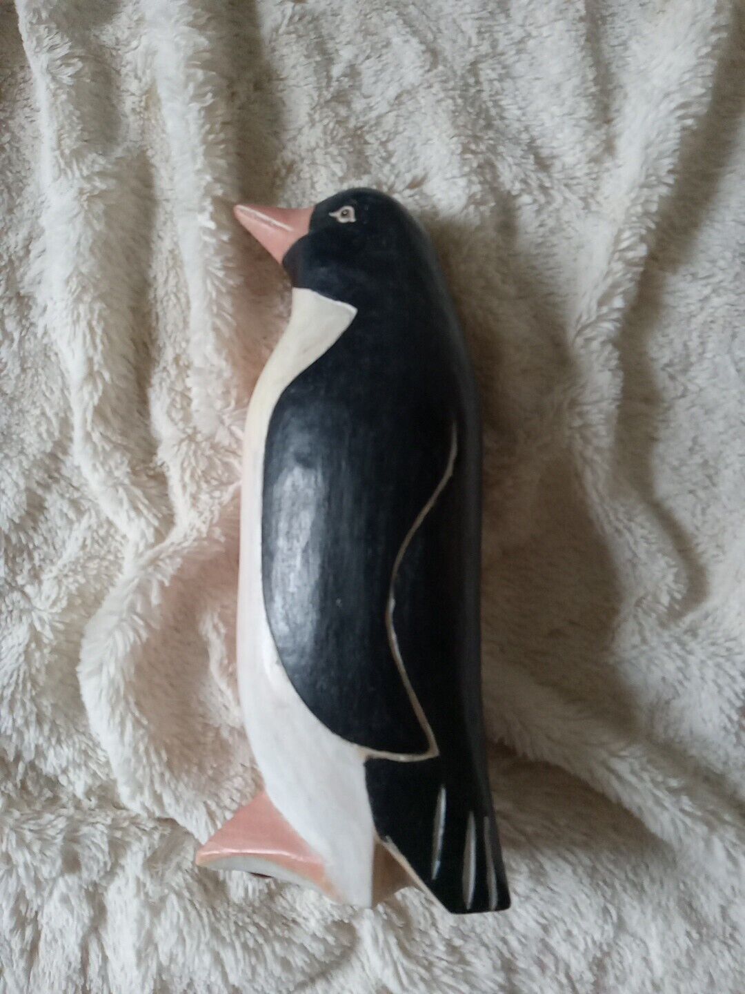 *Vintage Hand Carved Wooden Penguin Figurine (app. H 8\