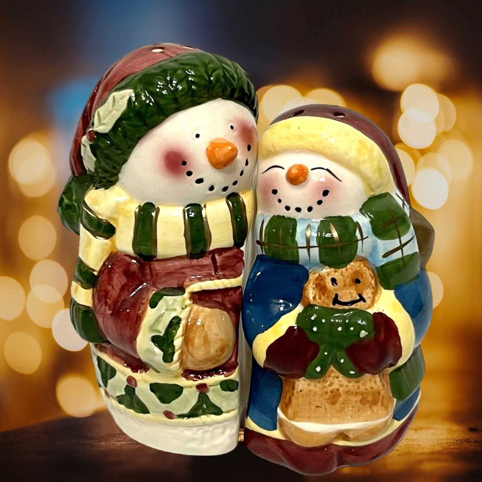 Designspiration Snowman Christmas Dreams Collection Salt & Pepper Shakers