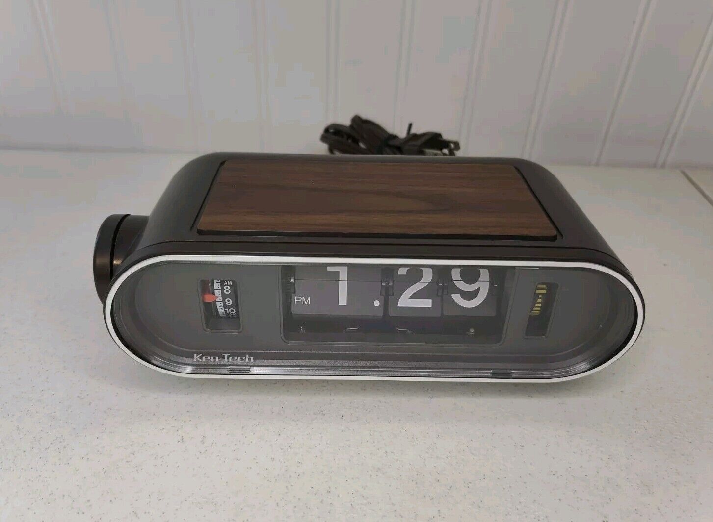 CLEAN Vintage Ken-Tech Flip Dial Alarm Clock Model T-440 Japan Retro Wood Style