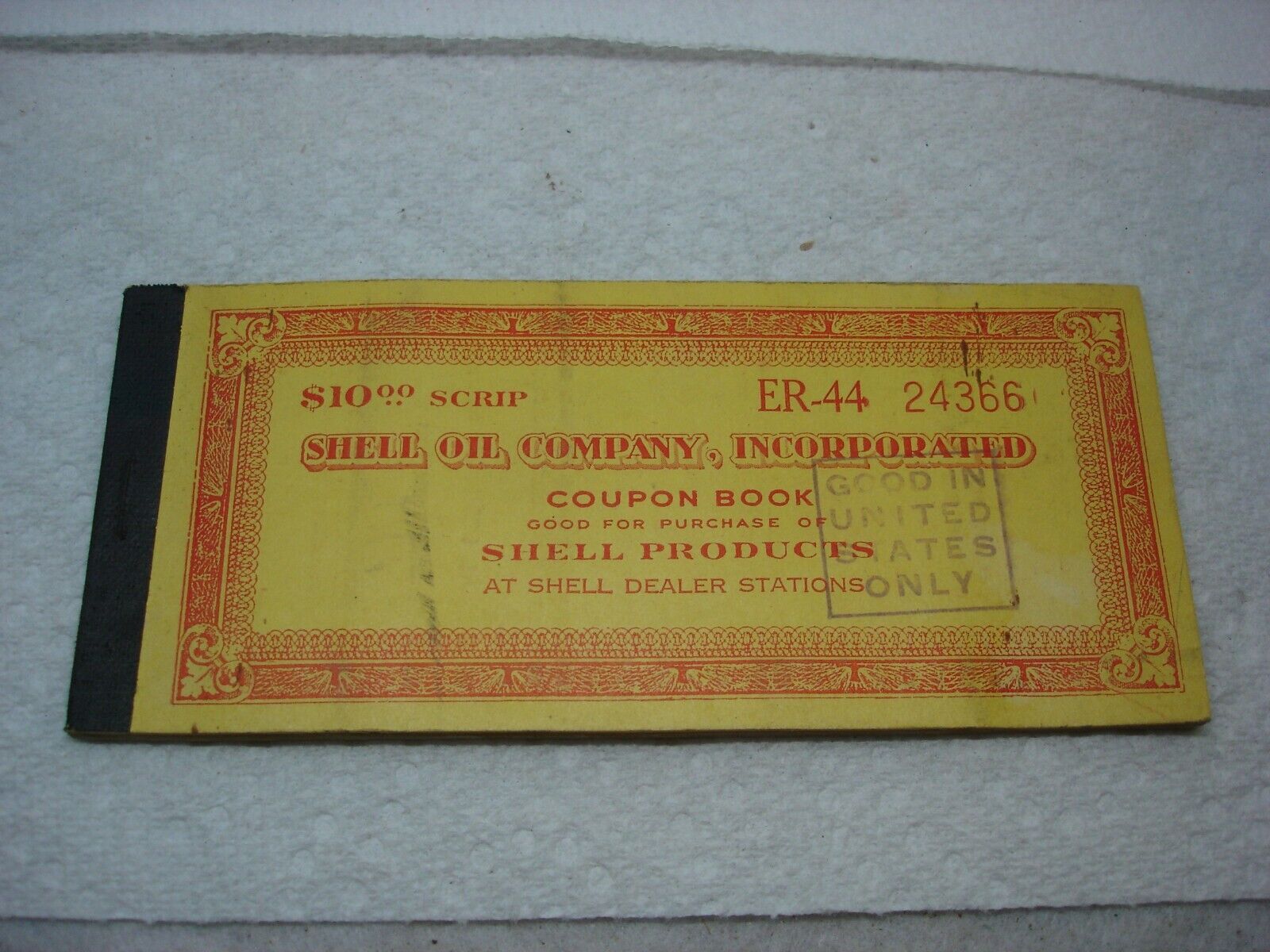VINTAGE 1940\'s, SHELL OIL Co. GAS COUPON BOOK
