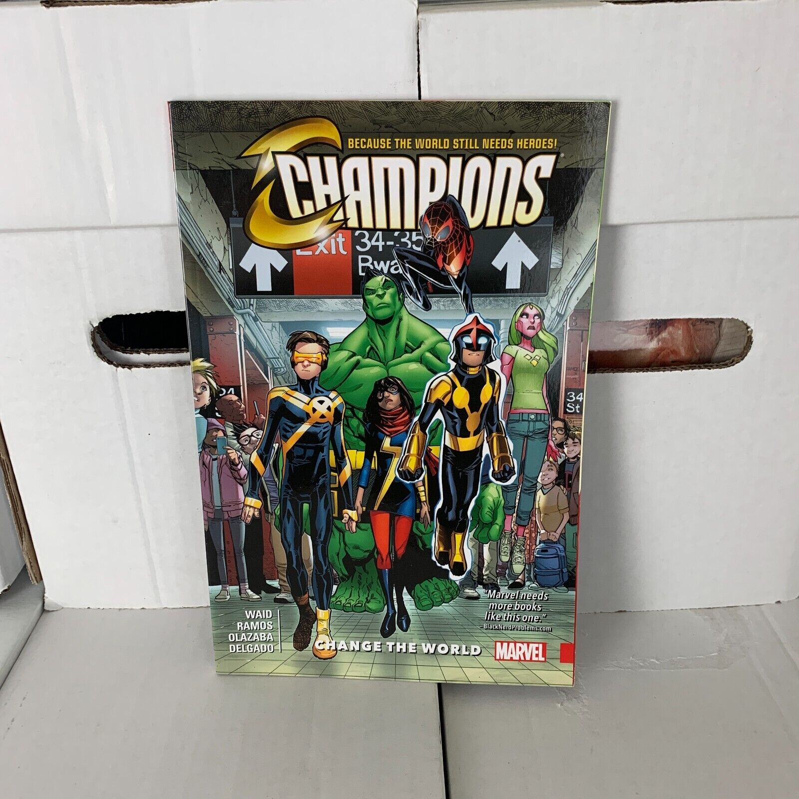 Champions Vol. 1: Change the World - Marvel Comics (TPB 1st Edition, 2017)