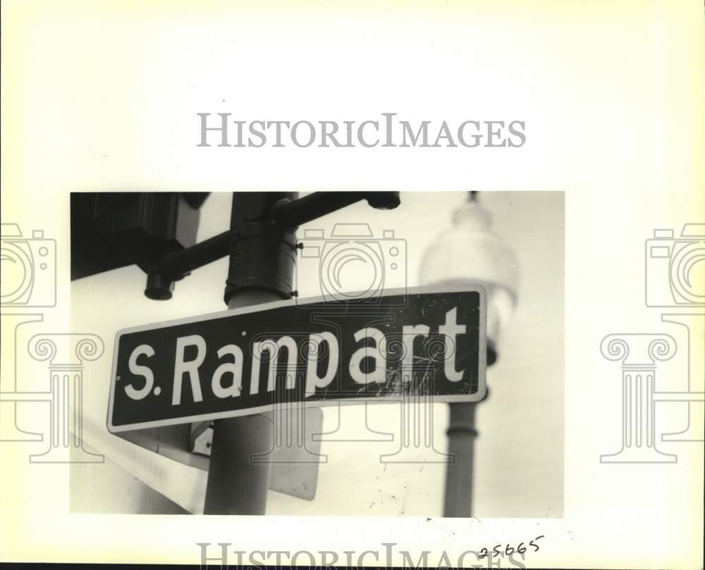 1989 Press Photo South Rampart street sign - noc09780