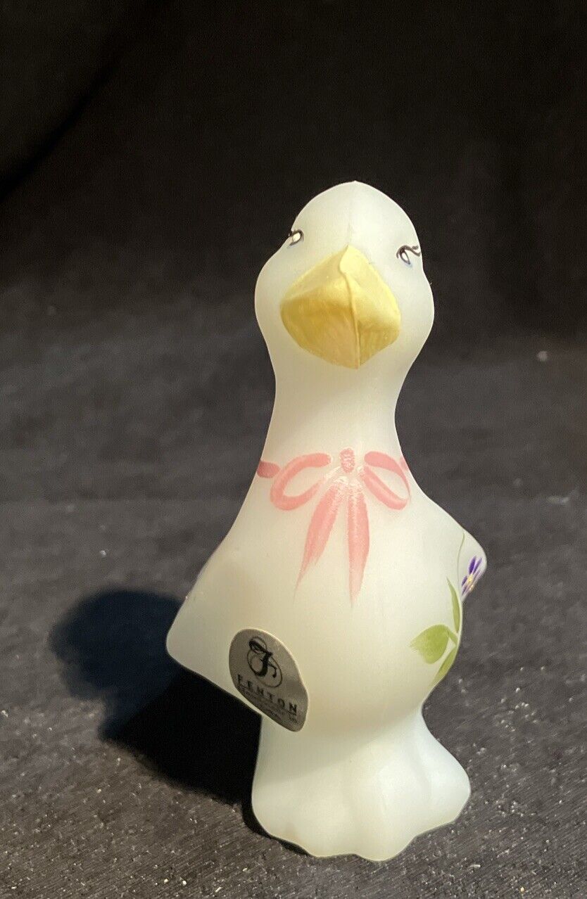 Fenton Lenox Glass Figurine Pearl Little White Duck Hand Painted Signed 801822