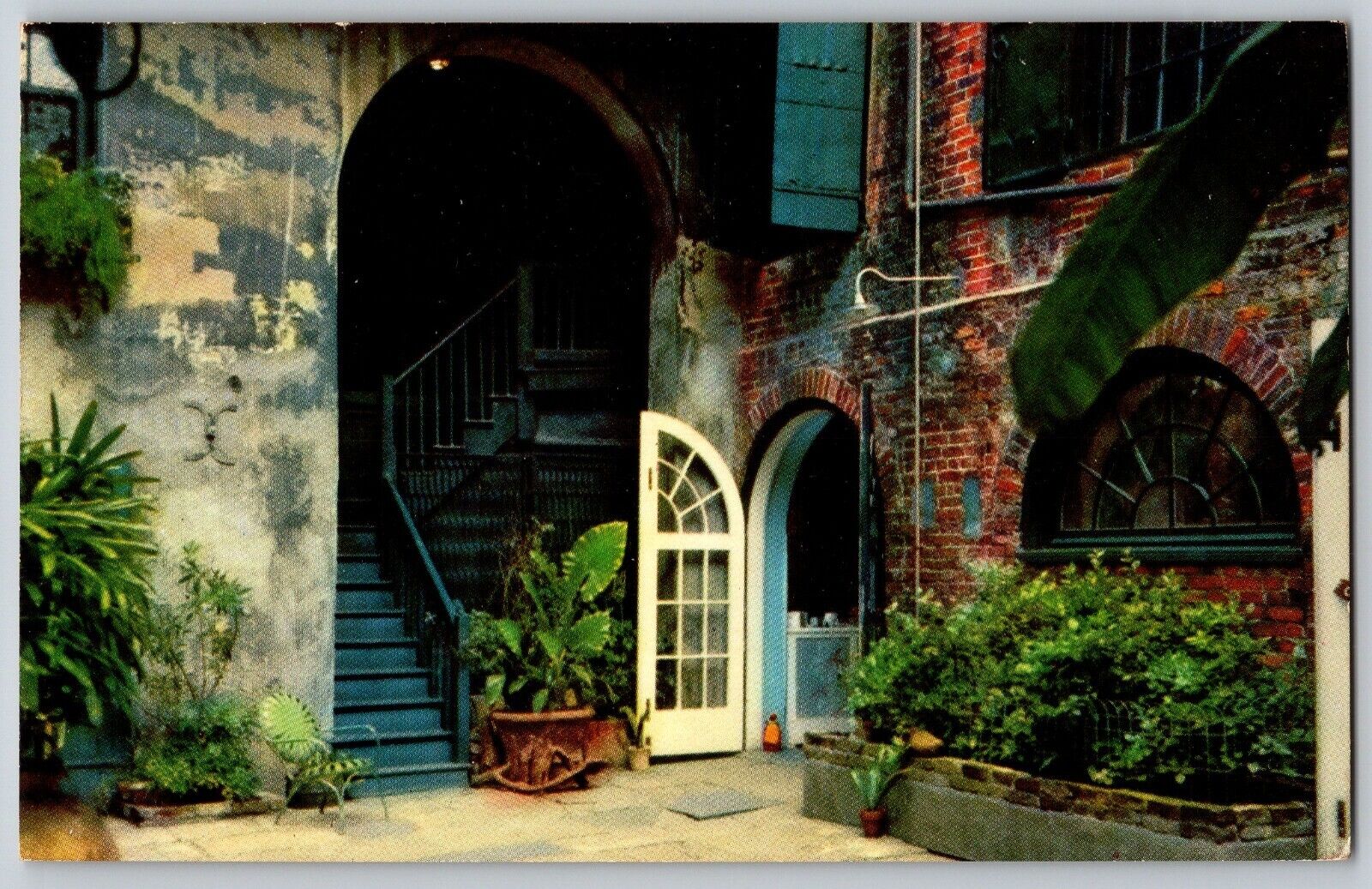 New Orleans, Louisiana LA - Brulatour Courtyard - Vintage Postcard - Unposted