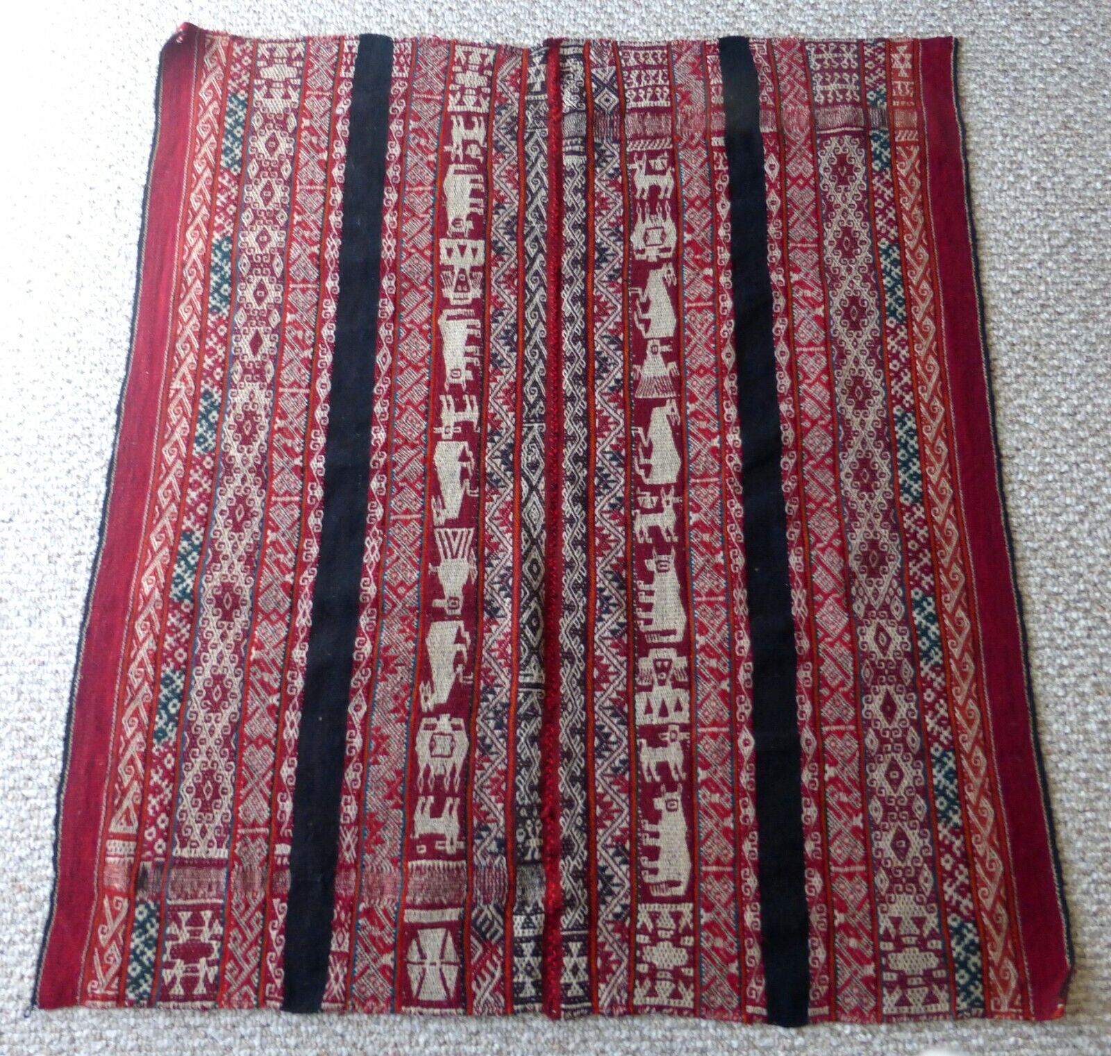 Andean  Hand-woven Mountain Textile -Peruvian  Awayu Mastana -Nat. Organic item