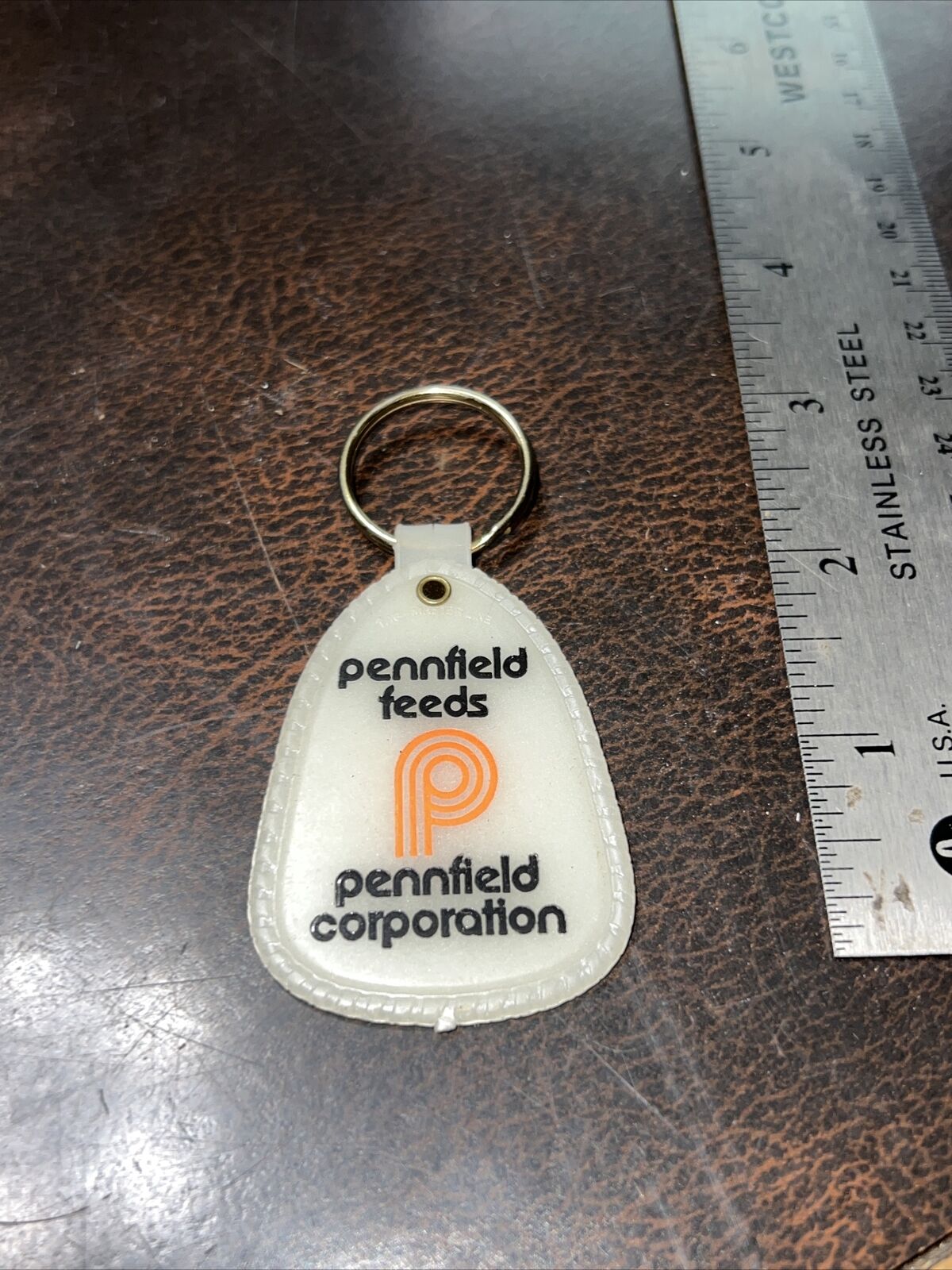 Vintage Pennfield Feeds Co Keychain