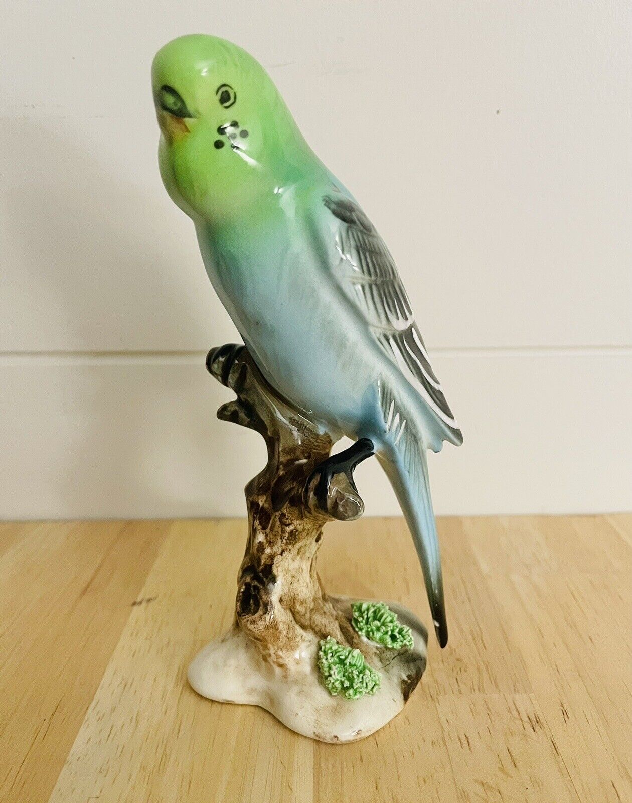 Vtg Parakeet 5.5” Figurine Ceramic Tropical Bird