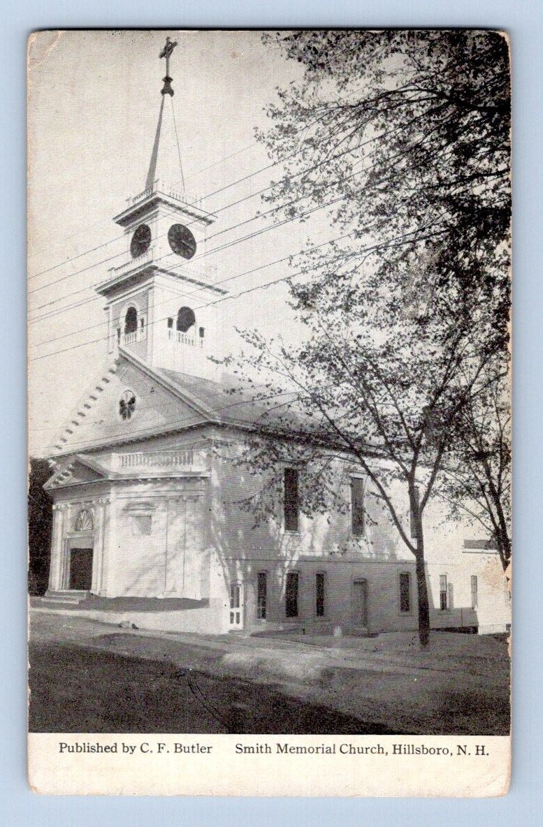 1920. HILLSBORO, NH. SMITH MEMORIAL CHURCH. POSTCARD EE17