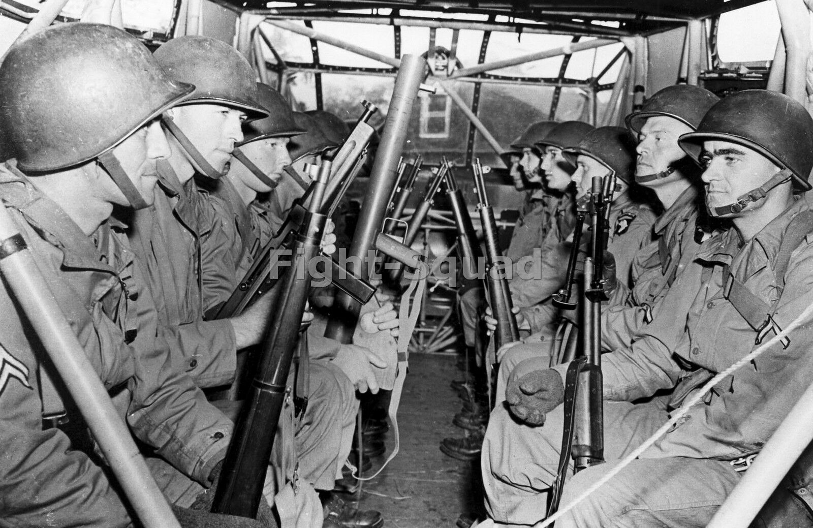 WW2 Picture Photo US 101st Airborne w BAR M1 Garand Thompson M1A1 Bazooka 2360