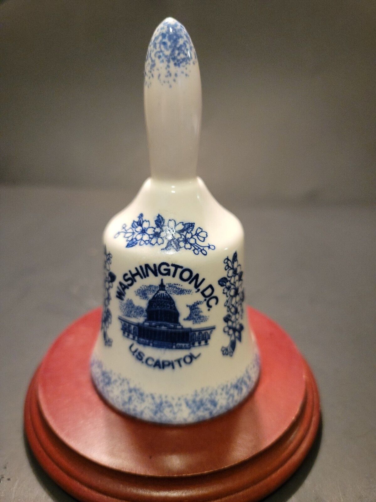 Vintage Washington D.C. U.S. Capitol Blue & White Porcelain Souvenir Bell Japan