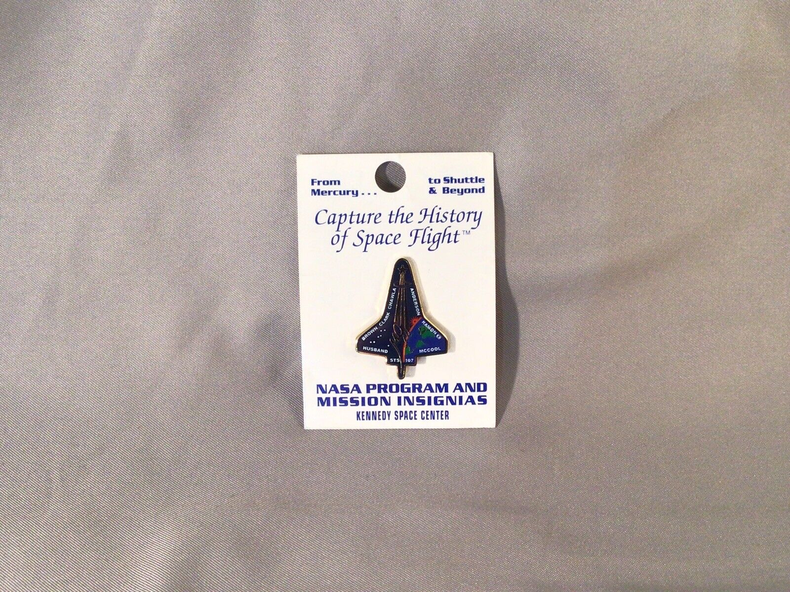 Vintage NASA Space Shuttle COLUMBIA STS-107 Collectible Insignia Pin New