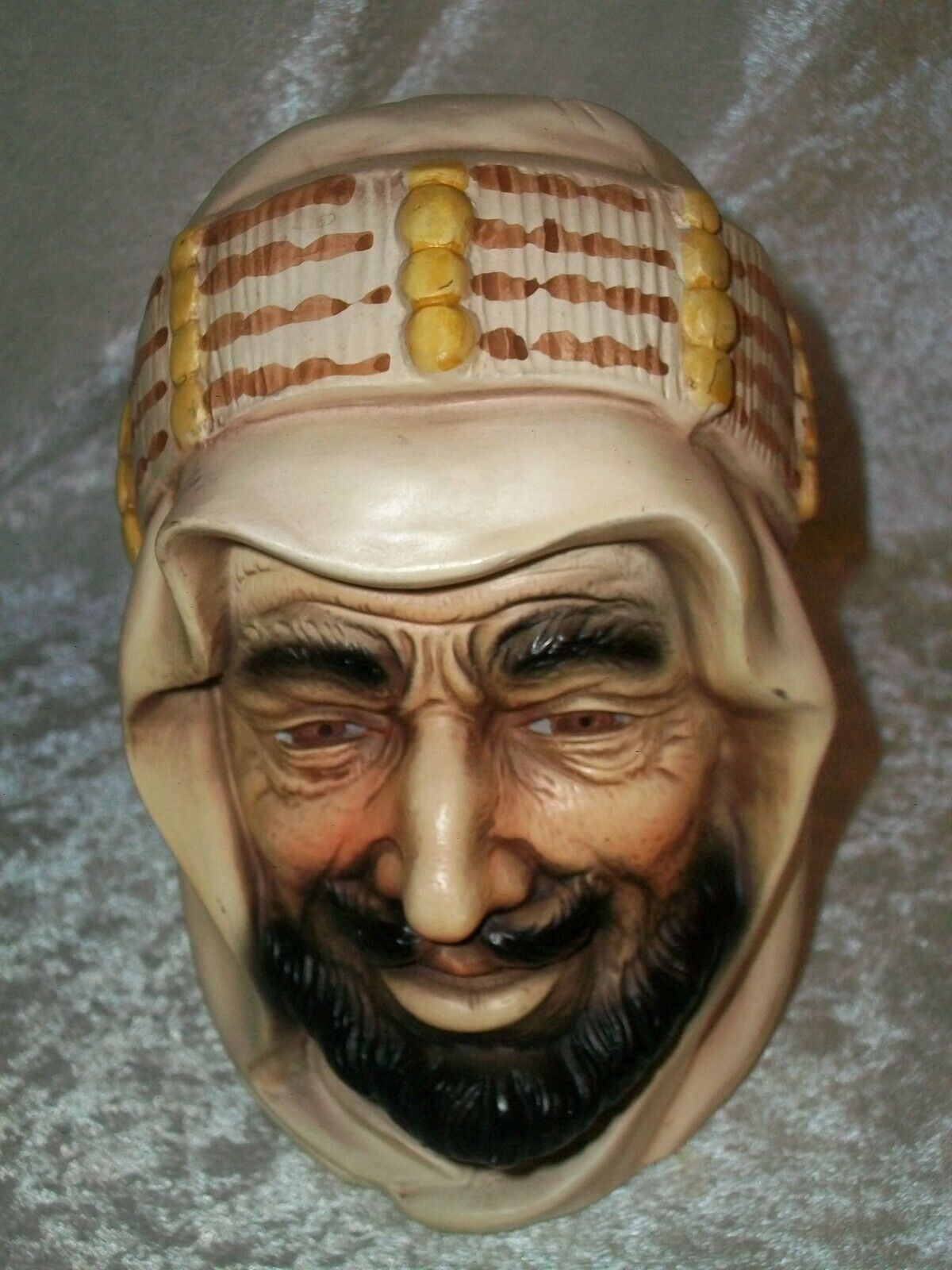 Middle Eastern Vintage Arnart Saudi Arabia King Faisal Bust Figurine 55/860