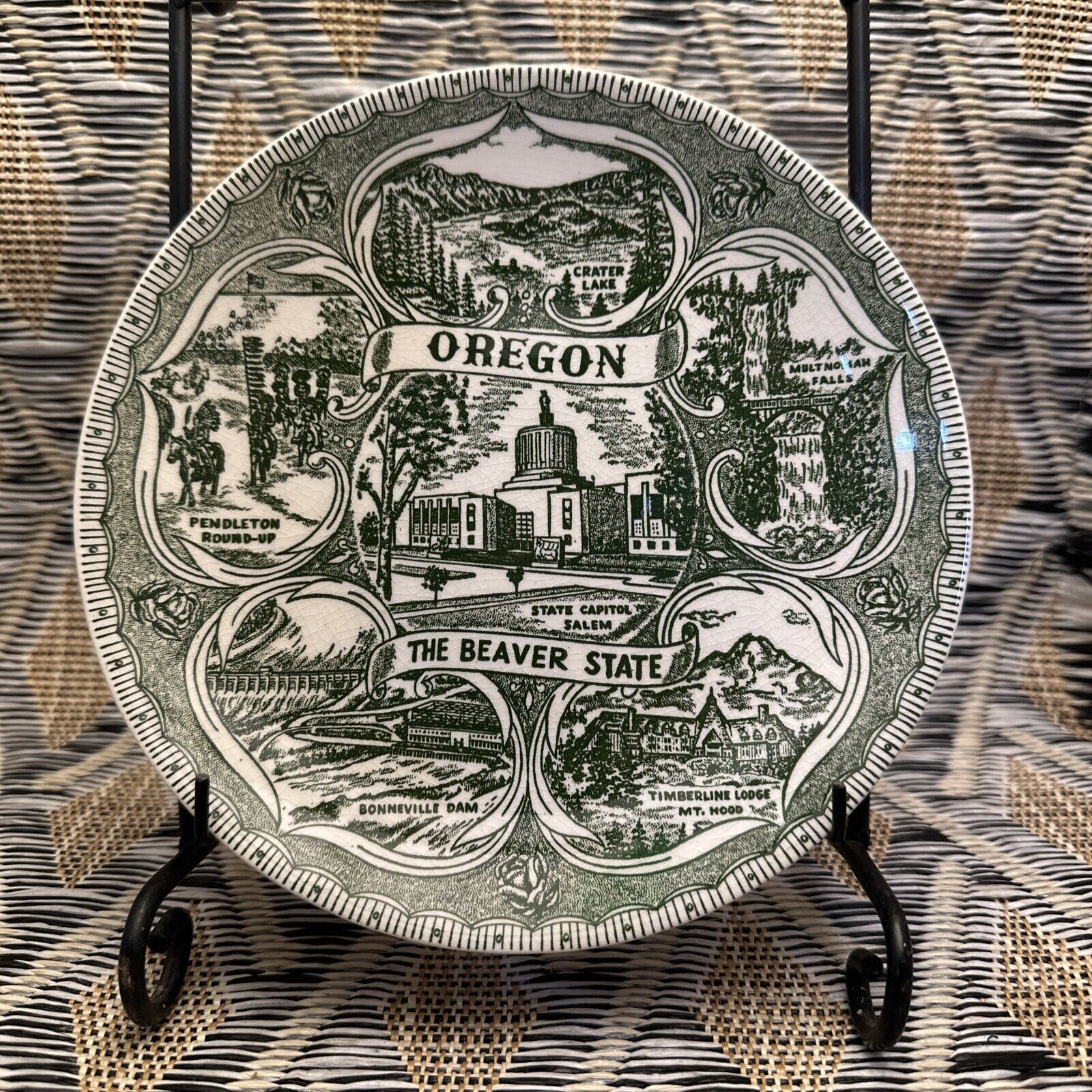Vtg Mid Century 60’s Oregon The Beaver State Collectible Souvenir Plate green 