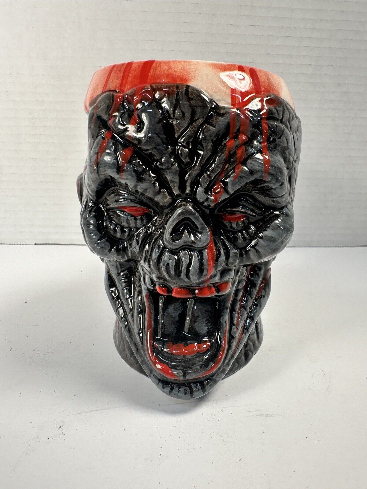 Surreal Entertainment 16oz Bloody Zombie Face Mug NEW