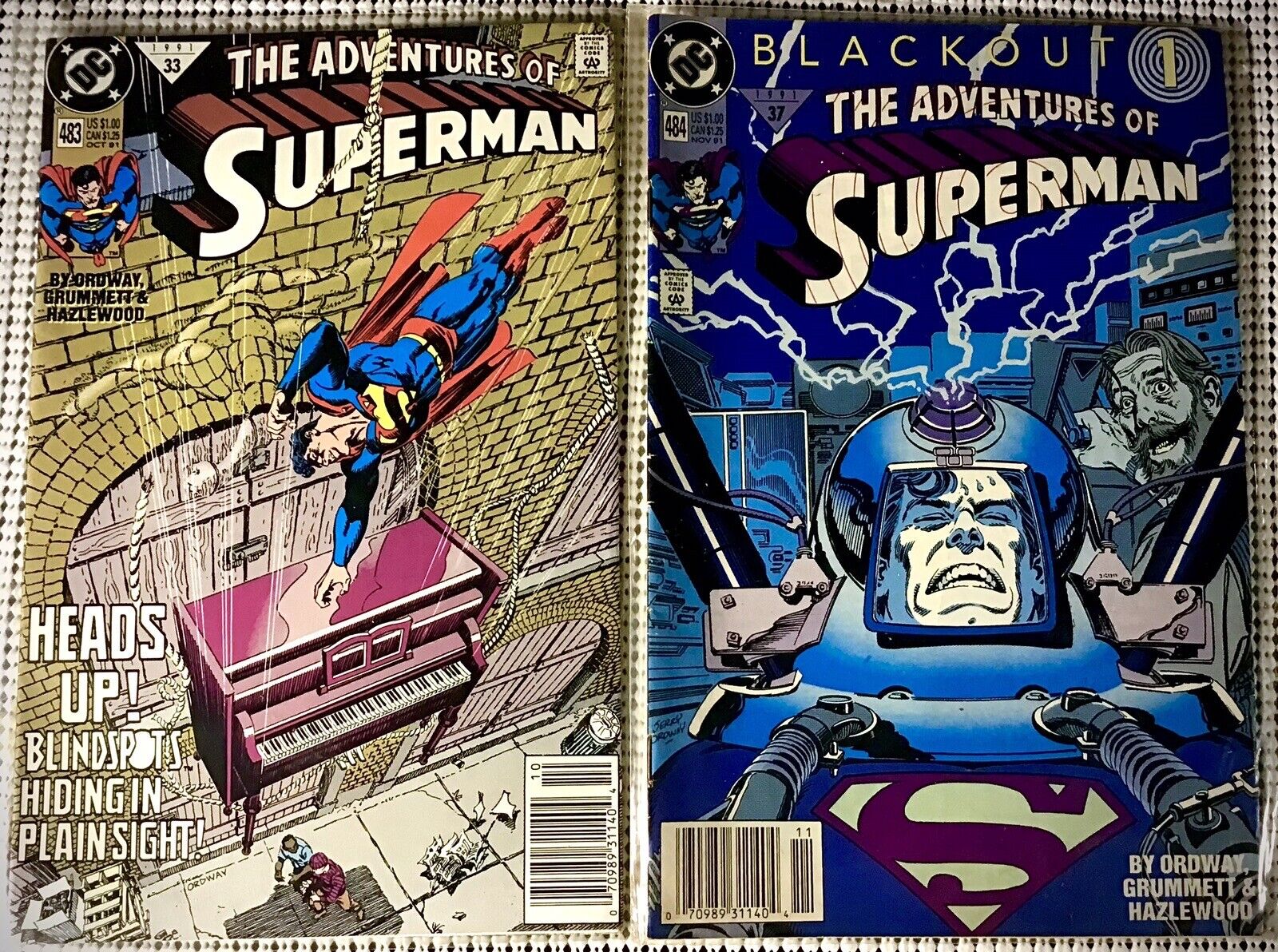 {Retro 90’s DC Comic Book}-{Superman}-{2 Comic Lot}-Authentication Quality