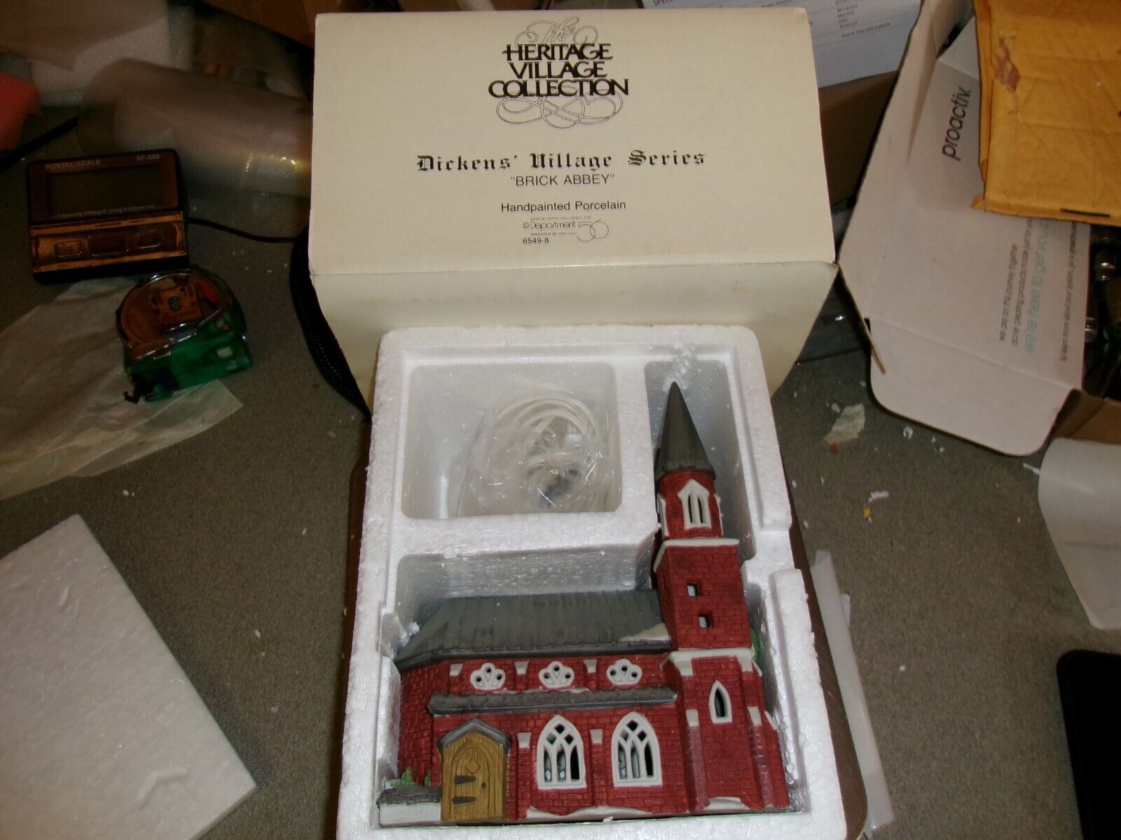 Dept 56 BRICK ABBEY CHURCH Holiday Village Christmas Decor Dickens   8